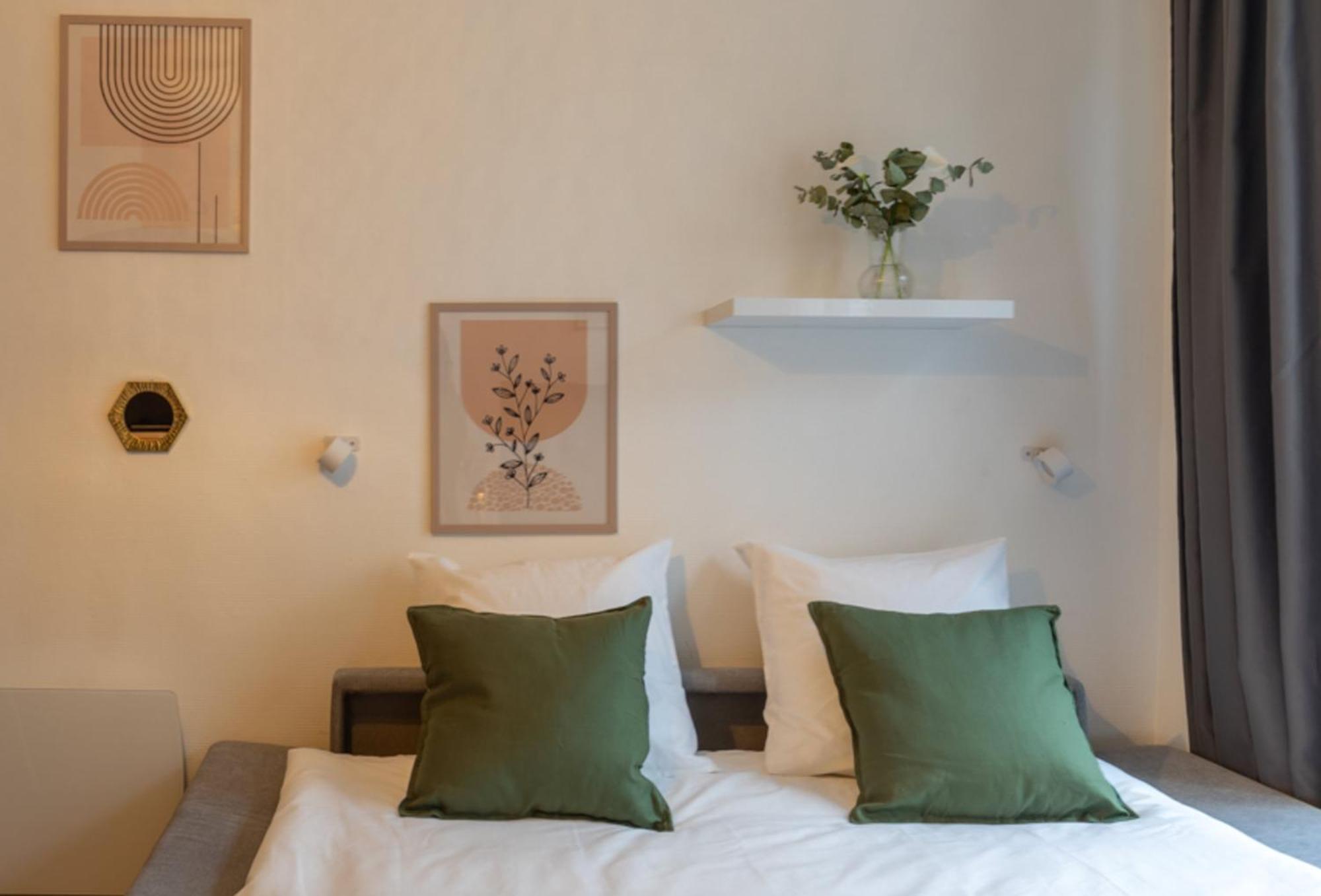 Coeur De Fontainebleau: Confort, Calme & Haut Debit Luaran gambar